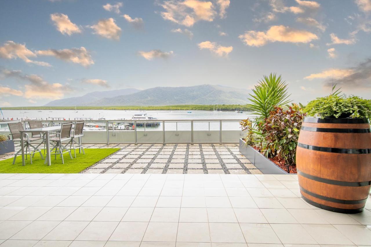 Ferienwohnung Cairns Waterfront Luxury At Harbourlights Exterior foto