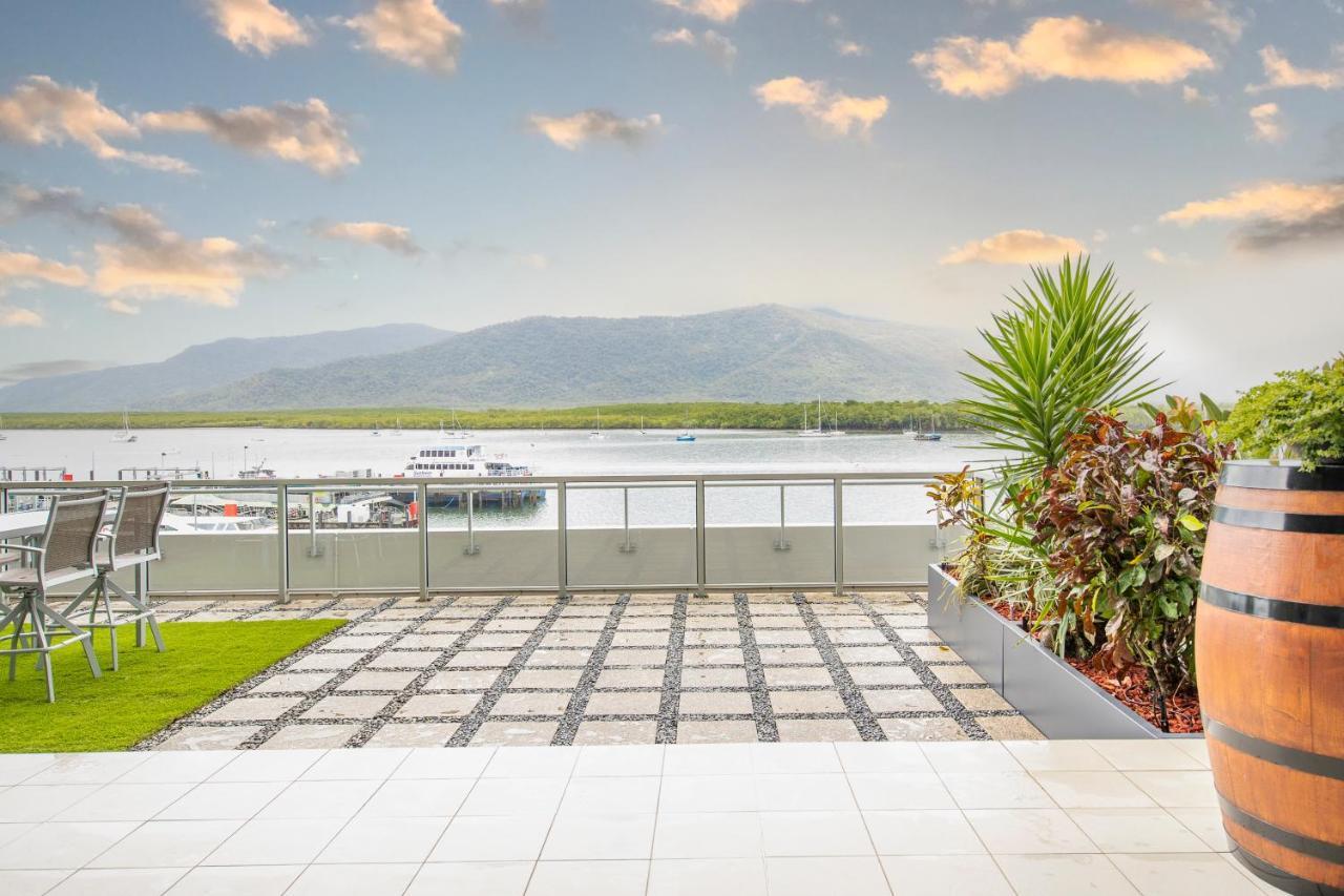 Ferienwohnung Cairns Waterfront Luxury At Harbourlights Exterior foto