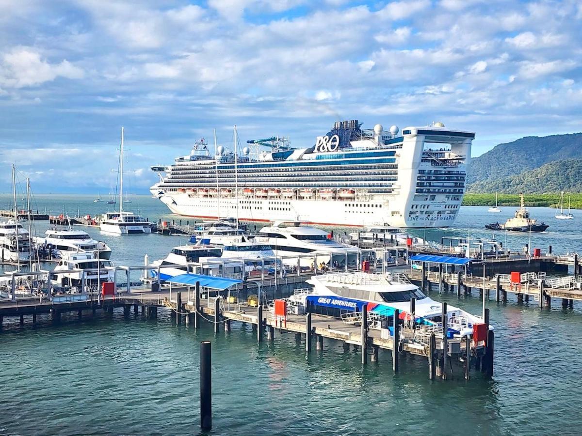 Ferienwohnung Cairns Waterfront Luxury At Harbourlights Exterior foto