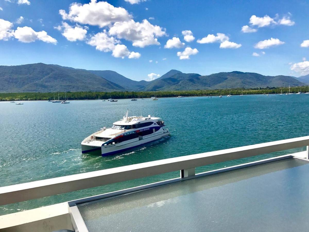 Ferienwohnung Cairns Waterfront Luxury At Harbourlights Exterior foto